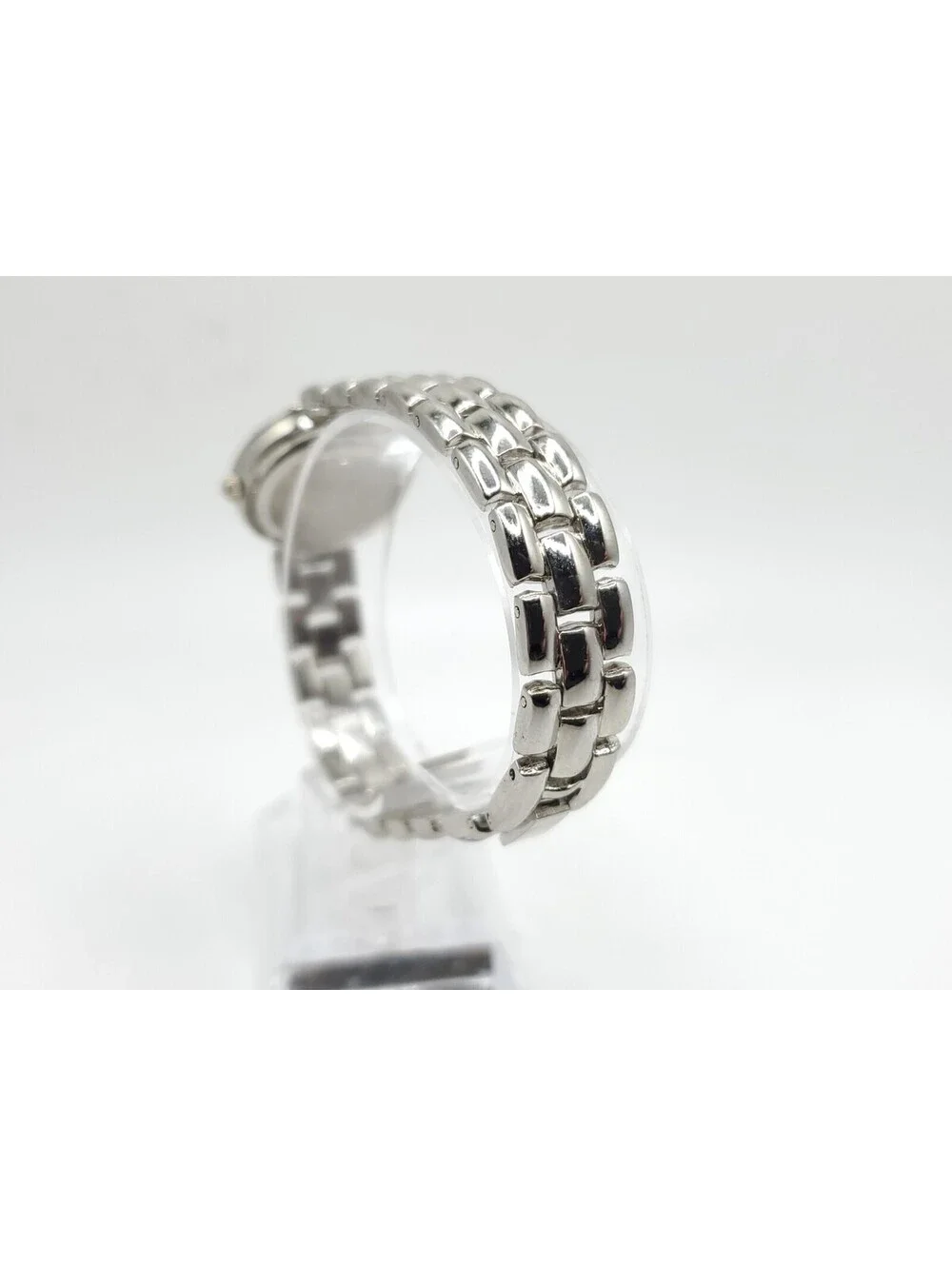 Fred Belay Quartz Rhinestone Bezel Silver Tone Women Watch New Battery 26mm